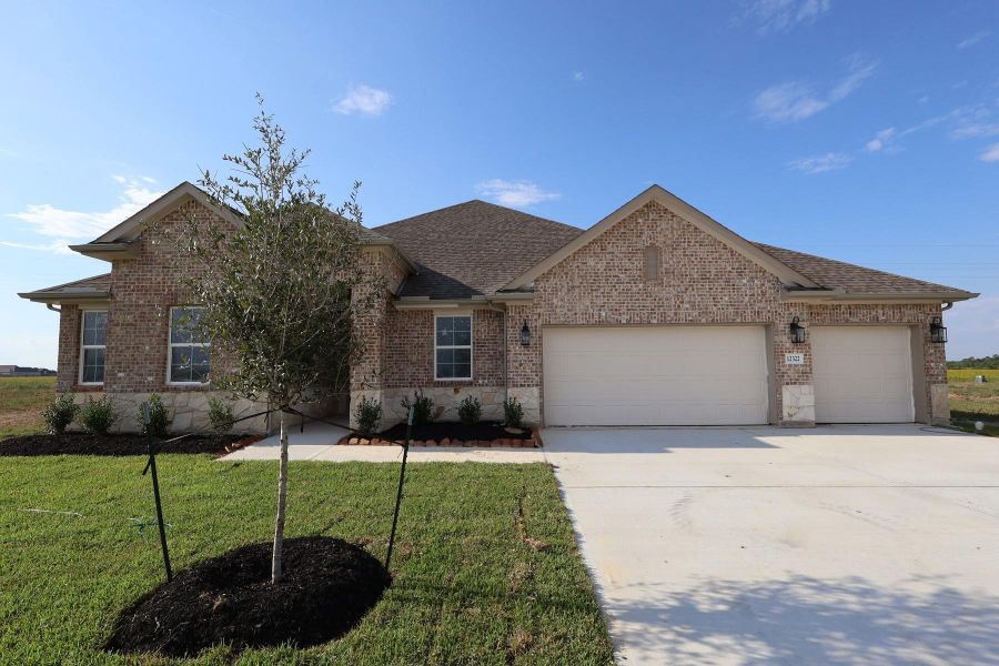 One story home with 5 beds, 3 baths, and 3 car garage One story home with 5 beds, 3 baths, and 3 car garage