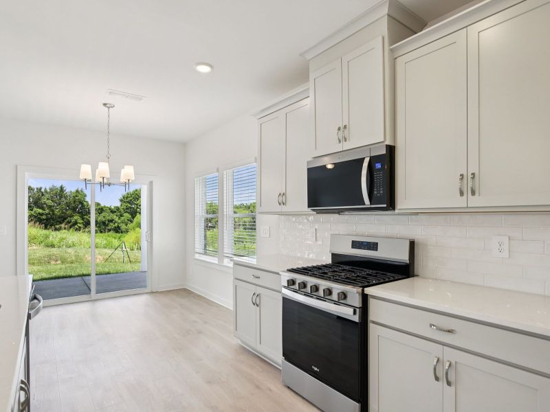 Skip takeout and prep dinner in the well-appointed kitchen. Skip takeout and prep dinner in the well-appointed kitchen.