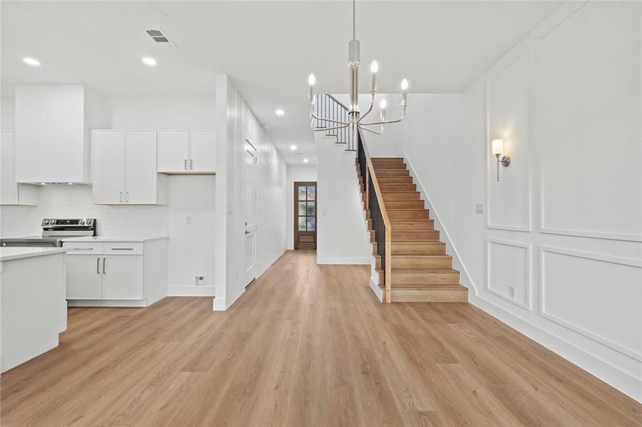 Spacious, unfurnished interior of a new home in , Dallas (Image 25). Spacious, unfurnished interior of a new home in , Dallas (Image 25).