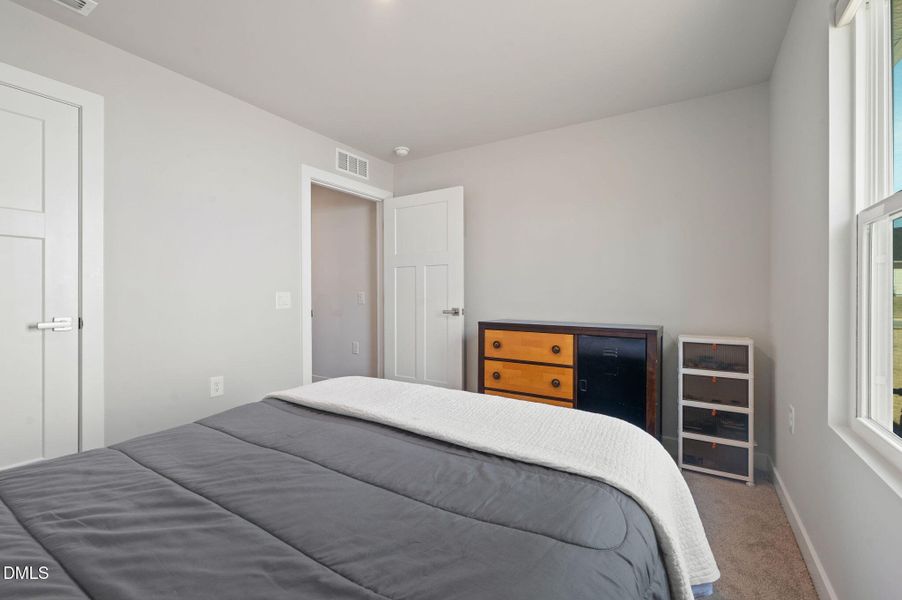 173 S Breeze Wy--Fuquay-Varina, NC 27526