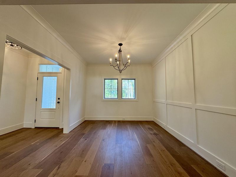 Spacious, unfurnished interior of a new home in , Pawleys Island (Image 15). Spacious, unfurnished interior of a new home in , Pawleys Island (Image 15).