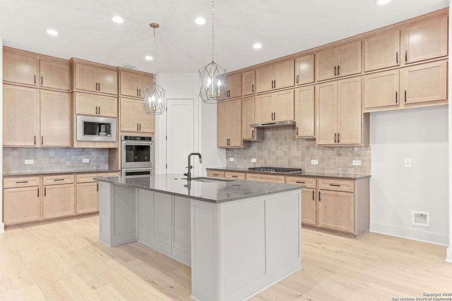 Furnished interior view inside a new home in Esperanza - 70', Boerne (Image 7).