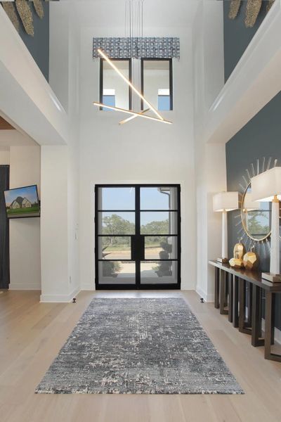 The Lynmar II Foyer