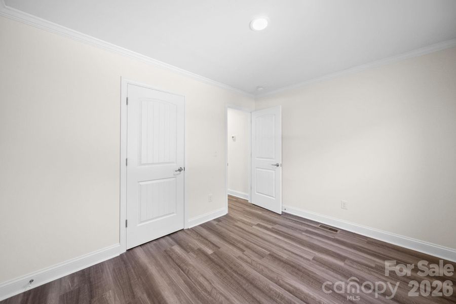 Spacious, unfurnished interior of a new home in , Cherryville (Image 27).