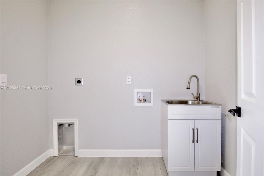 Spacious, unfurnished interior of a new home in , Sebring (Image 24). Spacious, unfurnished interior of a new home in , Sebring (Image 24).