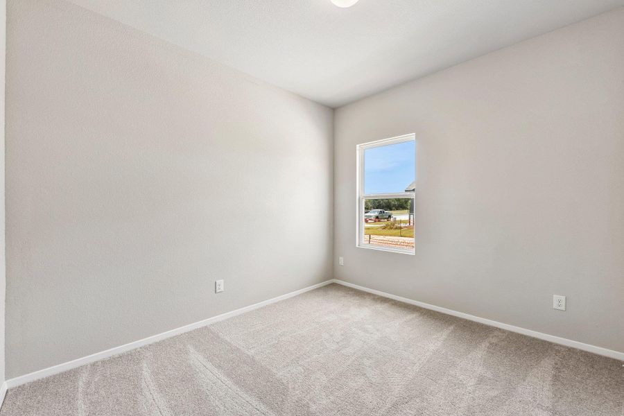 Spacious, unfurnished interior of a new home in Cascade, Liberty Hill (Image 24).