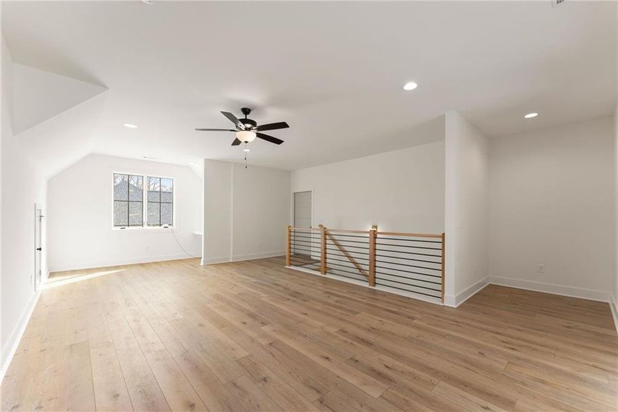 Spacious, unfurnished interior of a new home in , Gainesville (Image 25).