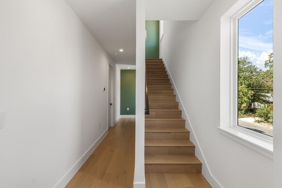 Spacious, unfurnished interior of a new home in , Austin (Image 18).