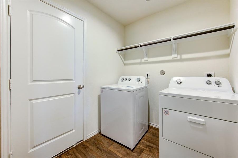 Utility room, Washer and dryer