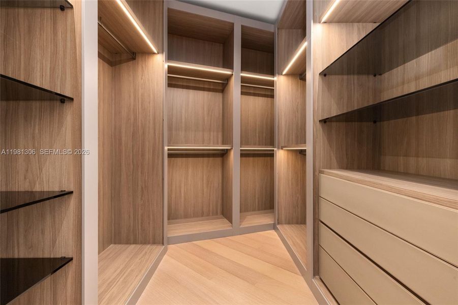 Close-up of interior finishes inside a home in , Hallandale Beach (Image 24).