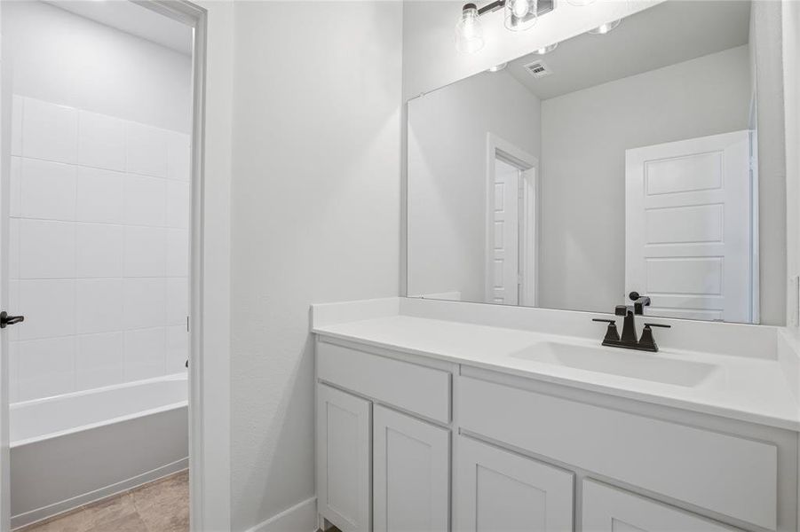 Furnished interior view inside a new home in Talon Hills, Fort Worth (Image 13).