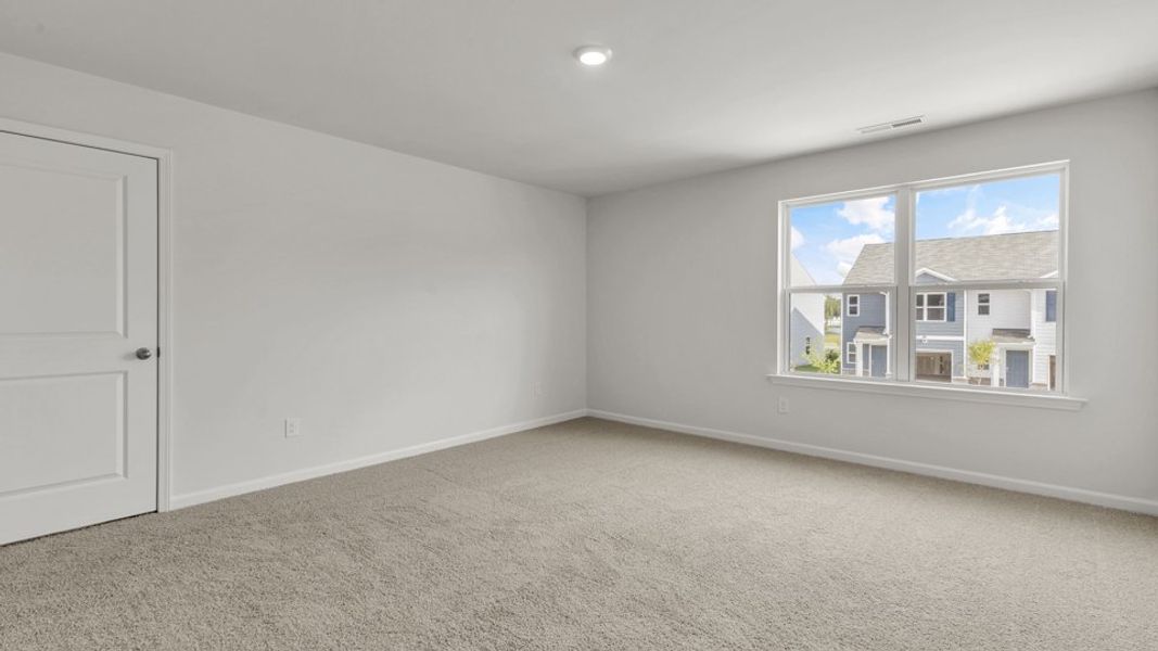 Spacious, unfurnished interior of a new home in Willow Mill, Thomasville (Image 20). Spacious, unfurnished interior of a new home in Willow Mill, Thomasville (Image 20).