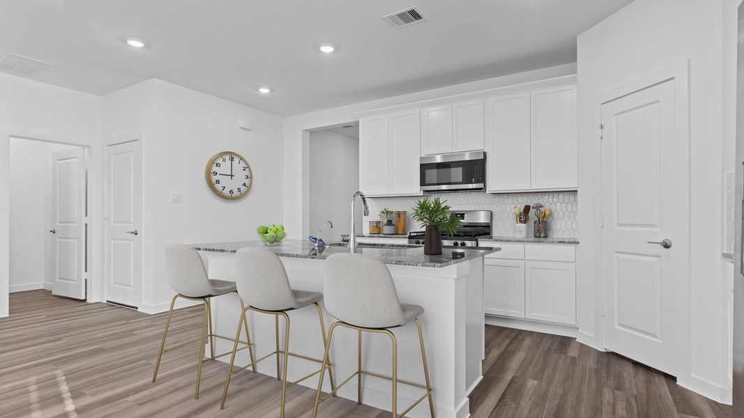 Furnished interior view inside a new home in Evergreen, Rosenberg (Image 6).