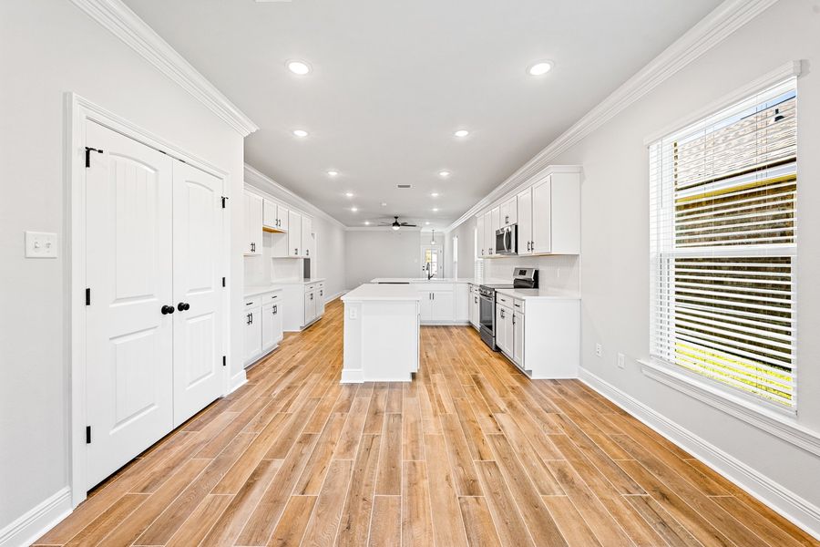 Image 20 of a home in Natureview. Image 20 of a home in Natureview.