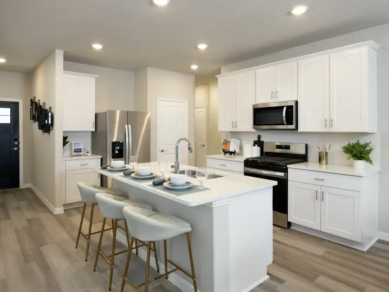 Furnished interior view inside a new home in Southridge, Princeton (Image 3).
