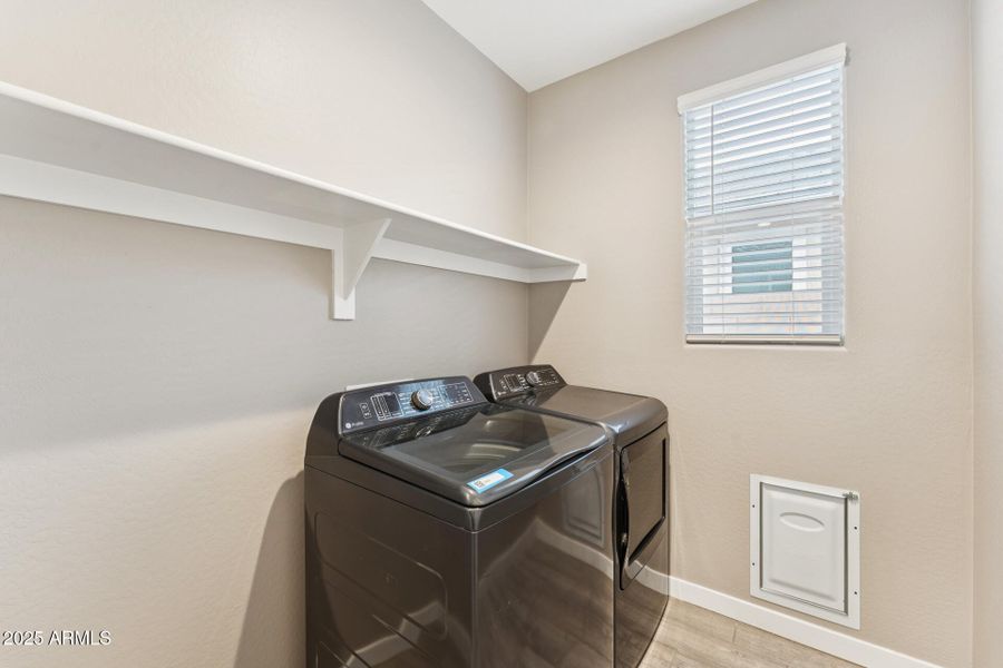 027-laundry 027-laundry