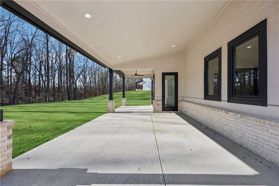 Exterior details and patio area of a home in , Auburn (Image 36).