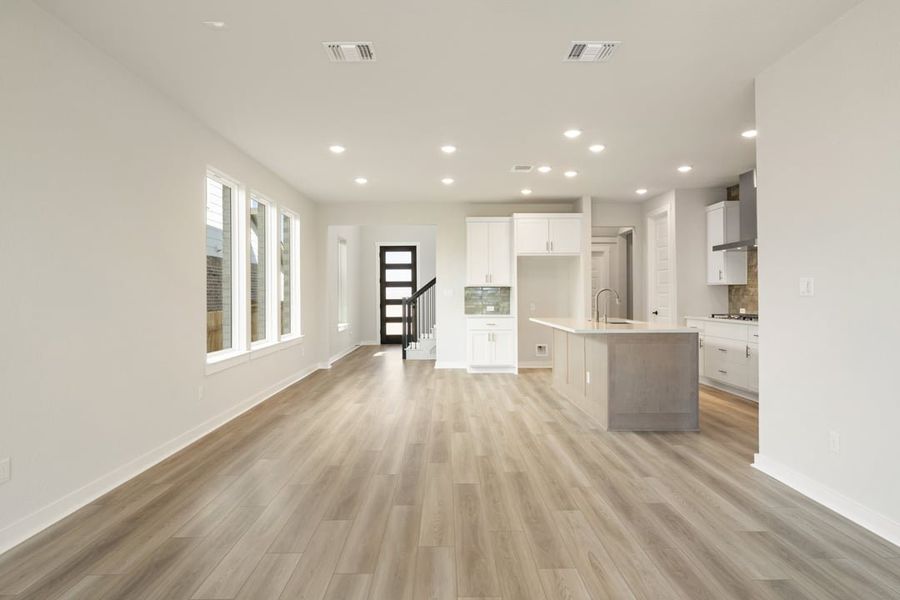 Spacious, unfurnished interior of a new home in Terrace Collection at Lariat, Liberty Hill (Image 30). Spacious, unfurnished interior of a new home in Terrace Collection at Lariat, Liberty Hill (Image 30).