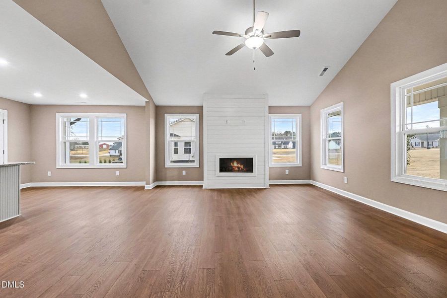 007_kv0a3466_947 007_kv0a3466_947