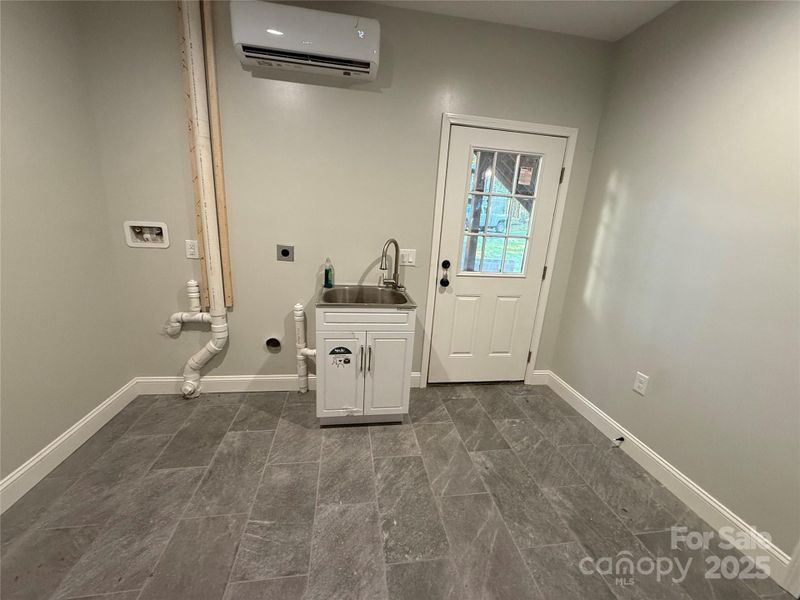 Furnished interior view inside a new home in , Moravian Falls (Image 6).