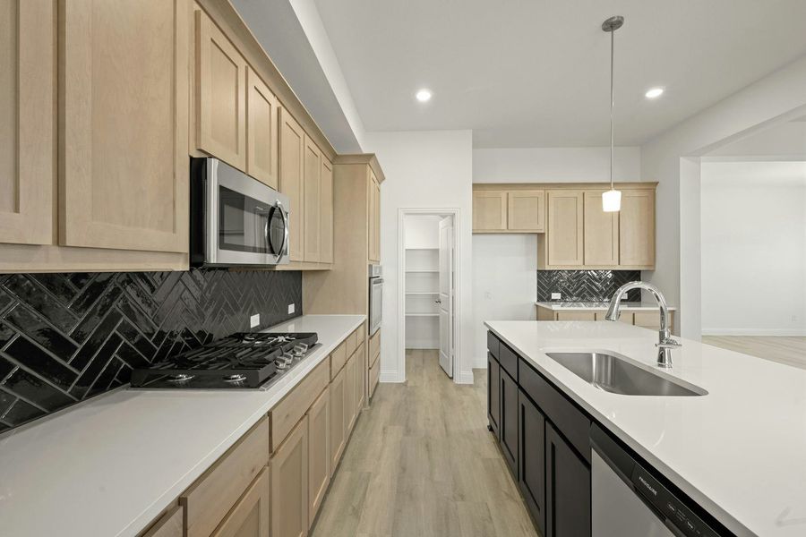 Representative furnished interior of a home built from the Cherry by Kindred Homes in Kentsdale Farms, DeSoto (Image 18).
