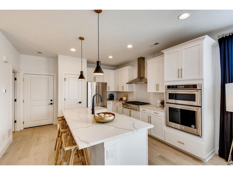 Furnished interior view inside a new home in Mountain Brook, Longmont (Image 20).