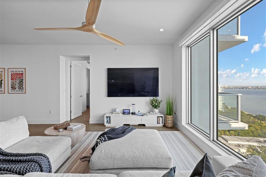 Furnished interior view inside a new home in Altura Bayshore, Tampa (Image 51). Furnished interior view inside a new home in Altura Bayshore, Tampa (Image 51).