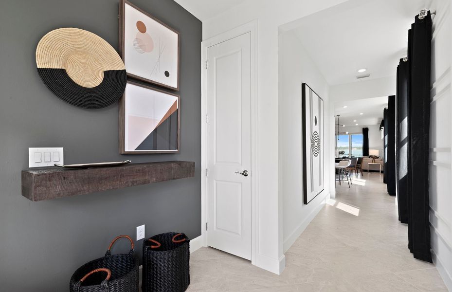 Welcoming Entry Welcoming Entry