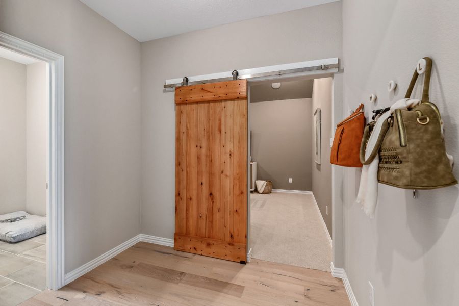 Plan 1685 Mud Room Representative Photo