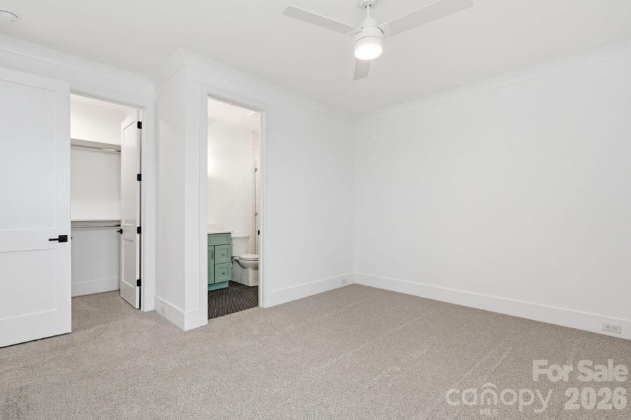 Spacious, unfurnished interior of a new home in , Davidson (Image 19).