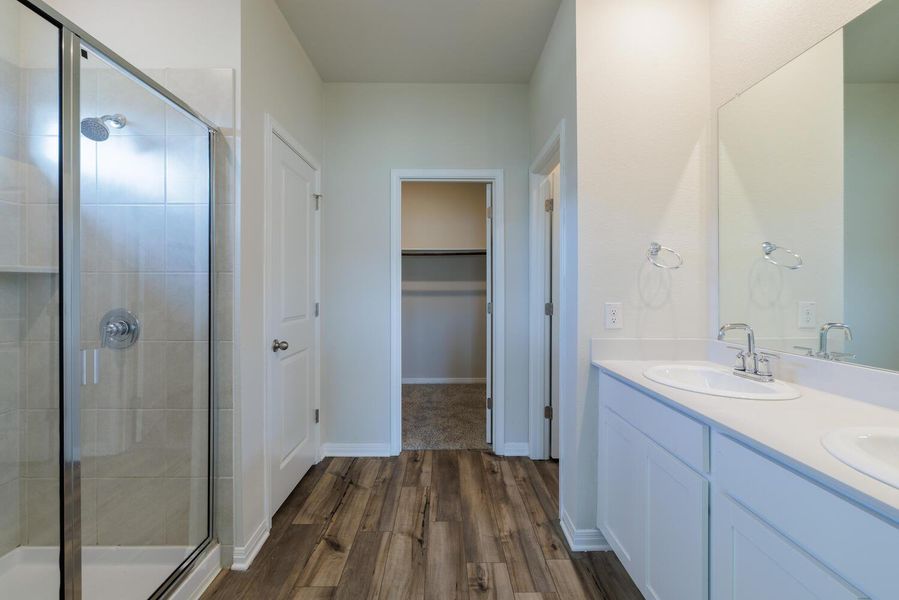 Furnished interior view inside a new home in , Manor (Image 13).