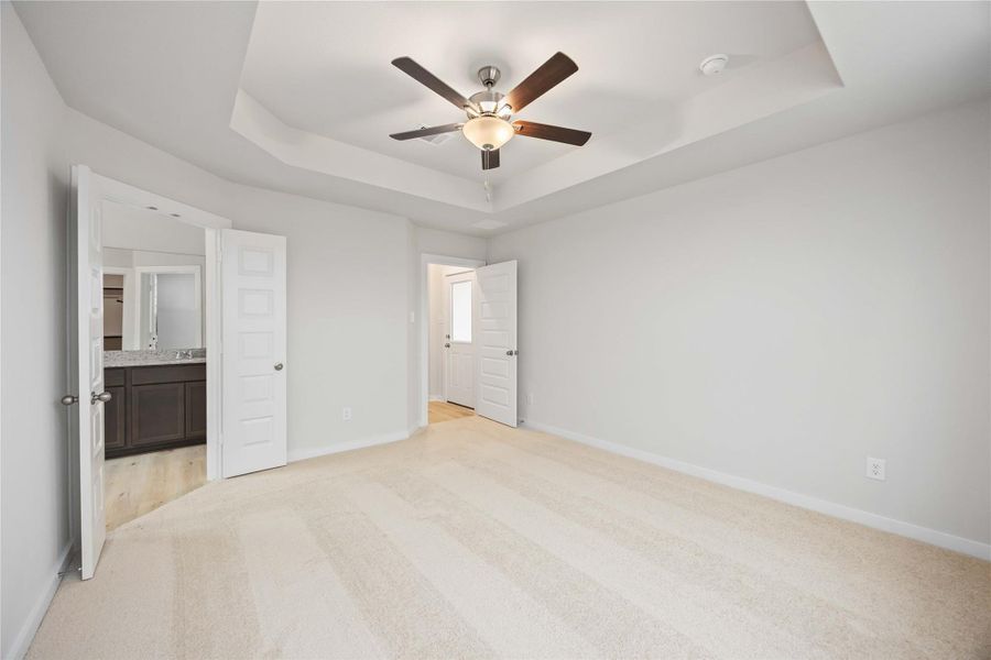 Spacious, unfurnished interior of a new home in Granger Pines, Conroe (Image 21). Spacious, unfurnished interior of a new home in Granger Pines, Conroe (Image 21).