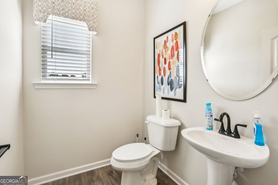 Furnished interior view inside a new home in Maddox Station, Eatonton (Image 15).