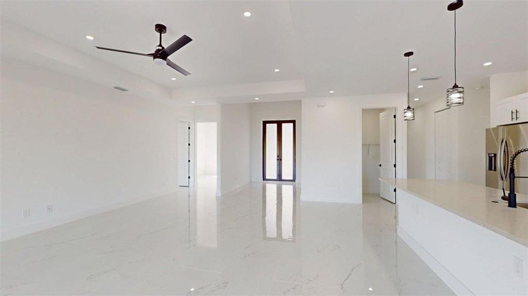 Spacious, unfurnished interior of a new home in , Punta Gorda (Image 48).