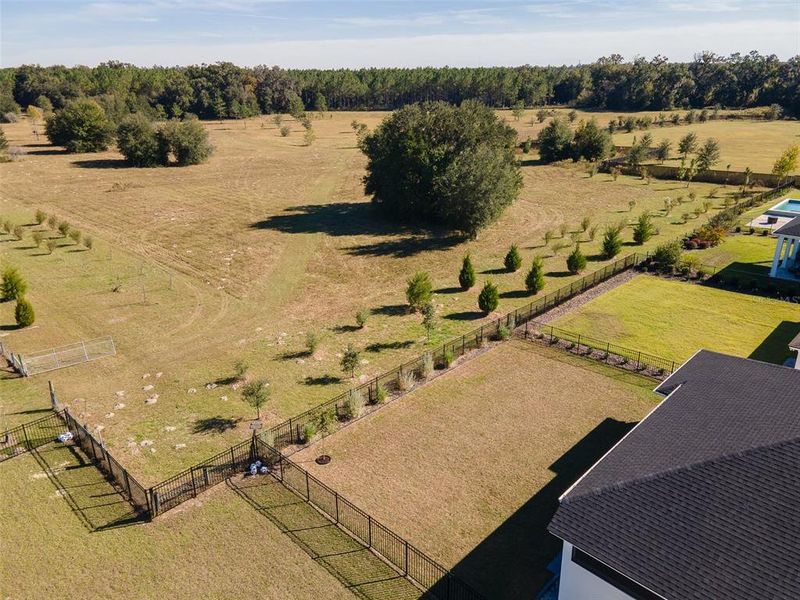 Image 70 of a home in Oakmont.