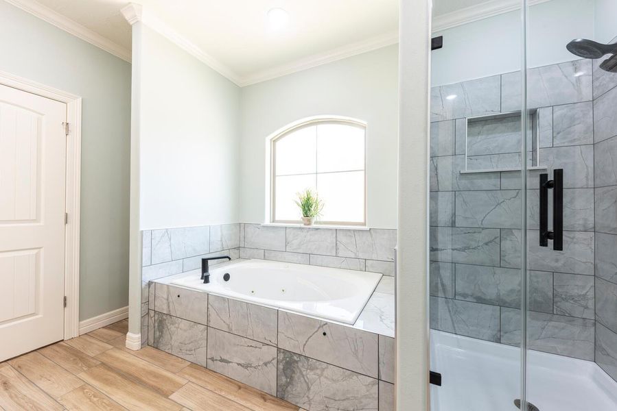 Furnished interior view inside a new home in , Beaumont (Image 7).