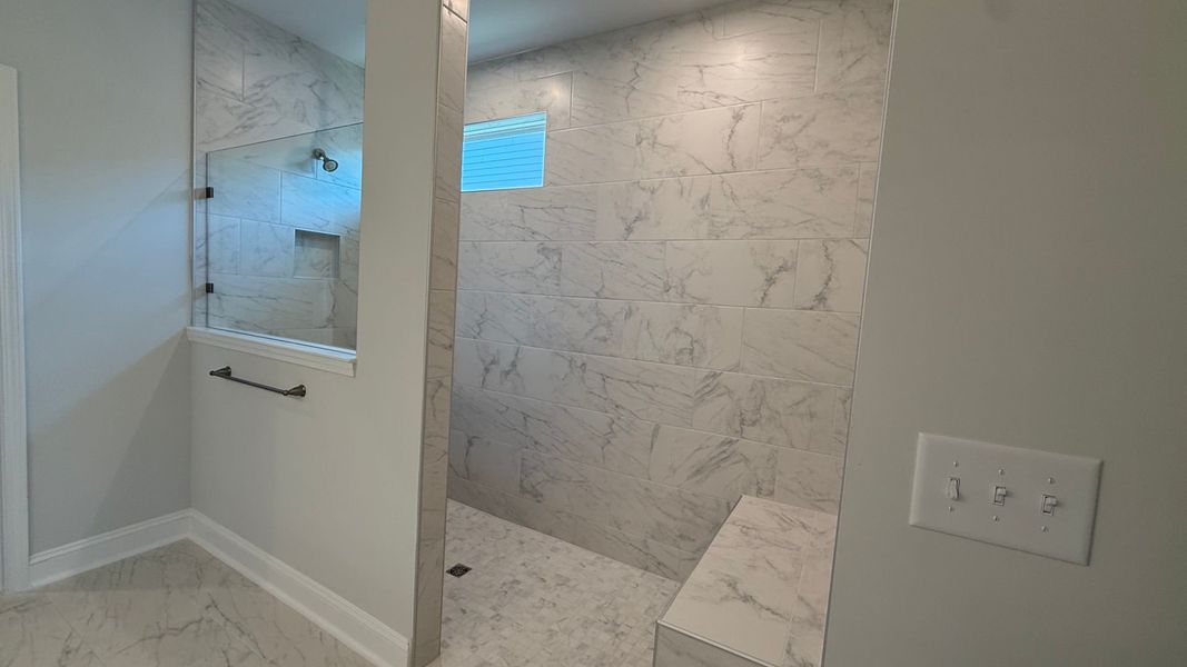 Spacious, unfurnished interior of a new home in Crescent Cove, Myrtle Beach (Image 16). Spacious, unfurnished interior of a new home in Crescent Cove, Myrtle Beach (Image 16).