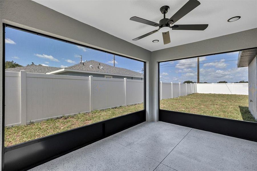 Exterior details and patio area of a home in , Dunnellon (Image 21). Exterior details and patio area of a home in , Dunnellon (Image 21).