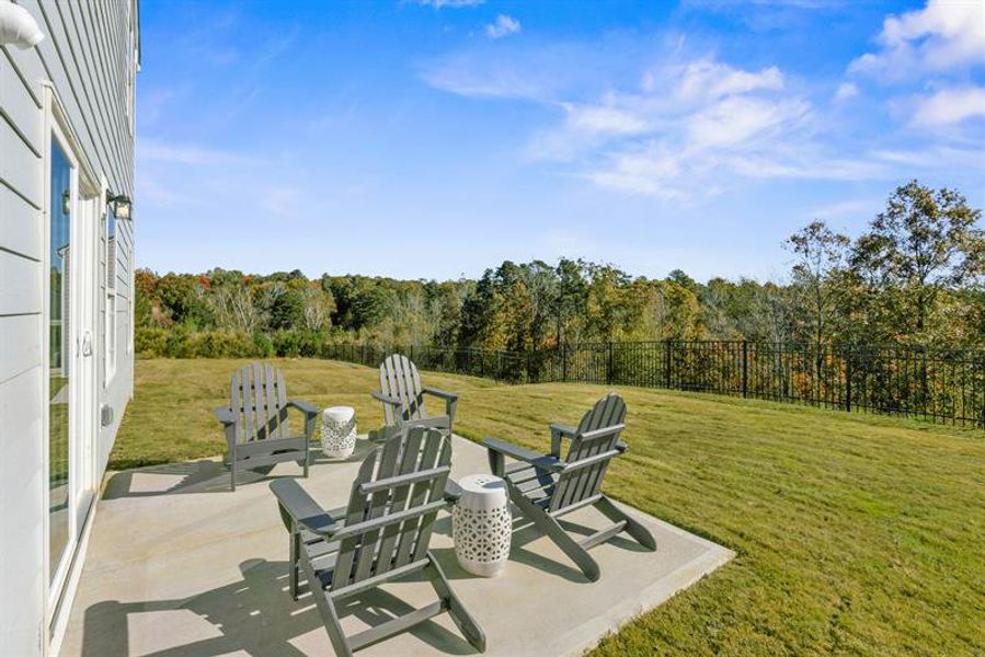 Representative exterior details of a home built from the Torrey Quick Move-In by Ryan Homes in Sterling Oaks, Ash (Image 2).