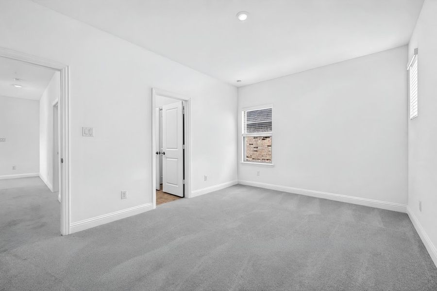 Spacious, unfurnished interior of a new home in The Ridge at Northlake, Northlake (Image 22). Spacious, unfurnished interior of a new home in The Ridge at Northlake, Northlake (Image 22).