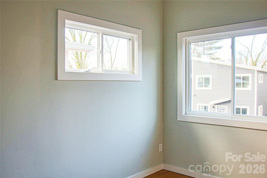 Spacious, unfurnished interior of a new home in , Asheville (Image 29).