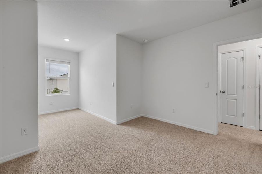 Spacious, unfurnished interior of a new home in , Daytona Beach (Image 32). Spacious, unfurnished interior of a new home in , Daytona Beach (Image 32).