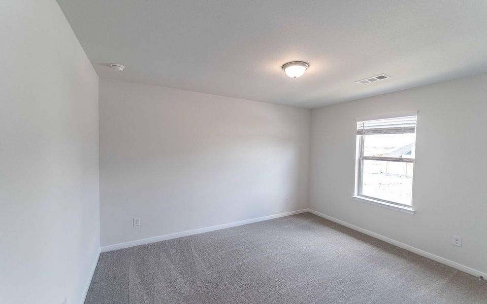 Spacious, unfurnished interior of a new home in Solterra, Mesquite (Image 14).