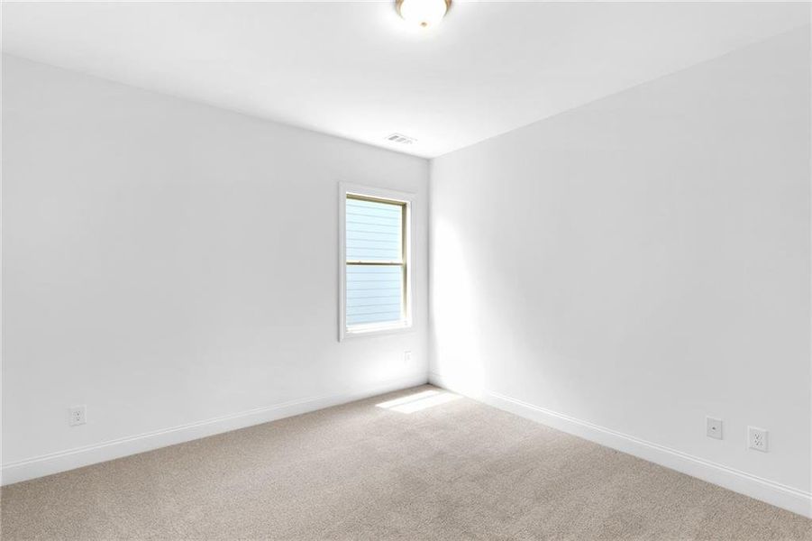 Spacious, unfurnished interior of a new home in , Buford (Image 19).