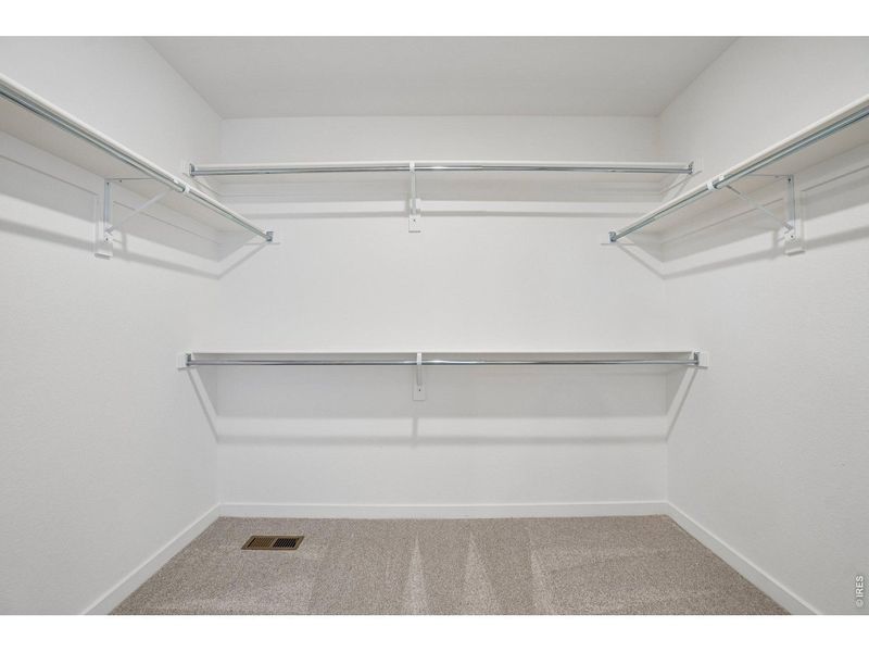 Spacious, unfurnished interior of a new home in Timnath Lakes, Timnath (Image 28). Spacious, unfurnished interior of a new home in Timnath Lakes, Timnath (Image 28).