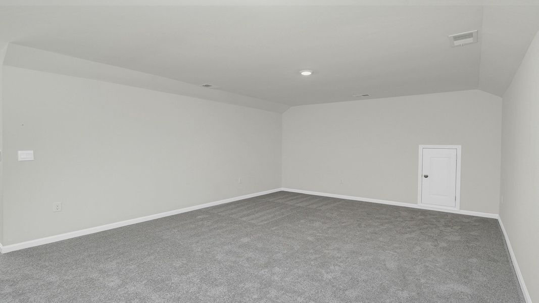 Spacious, unfurnished interior of a new home in Leatherstone, Blythewood (Image 34).