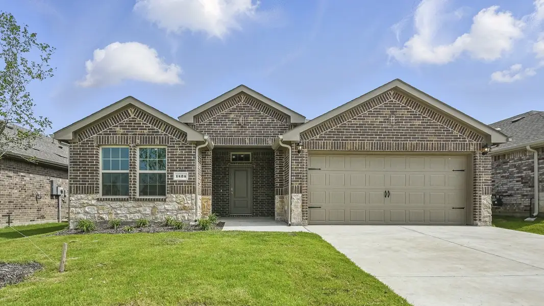 Representative exterior photo of a completed home built from the Denton by D.R. Horton in Stonewyck Farms, Ennis, TX (Image 1). Representative exterior photo of a completed home built from the Denton by D.R. Horton in Stonewyck Farms, Ennis, TX (Image 1).