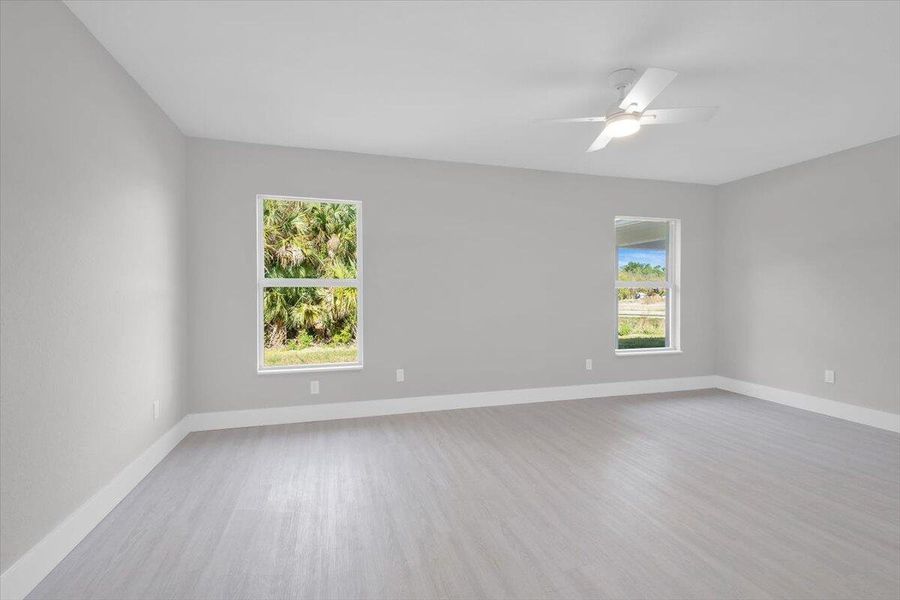 13-GG3A1199 13-GG3A1199