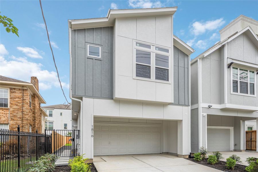 1816 Rosedale St beckons with open arms: welcome home to a residence where beauty, comfort, and sophistication unite, inviting you to begin your next chapter.