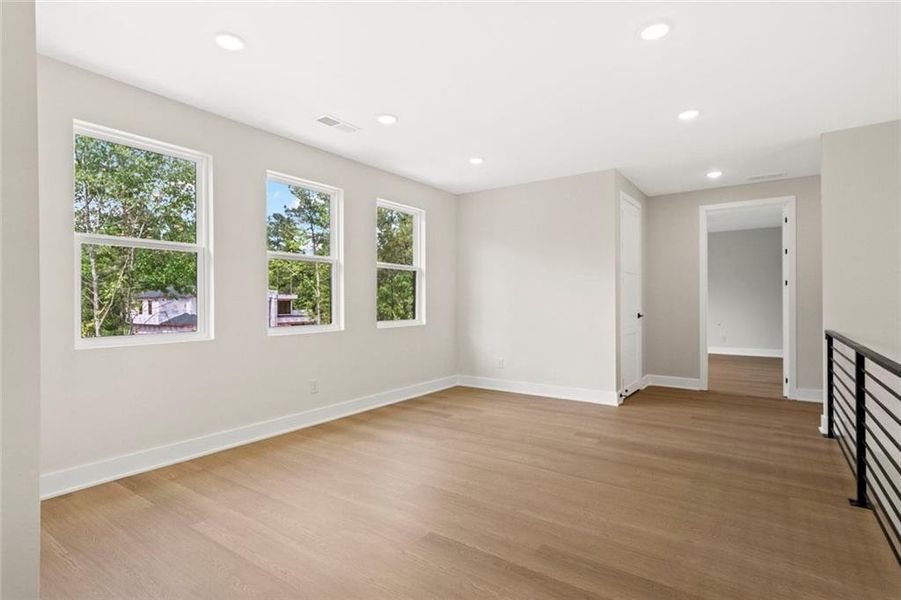 Spacious, unfurnished interior of a new home in , Fairburn (Image 52).